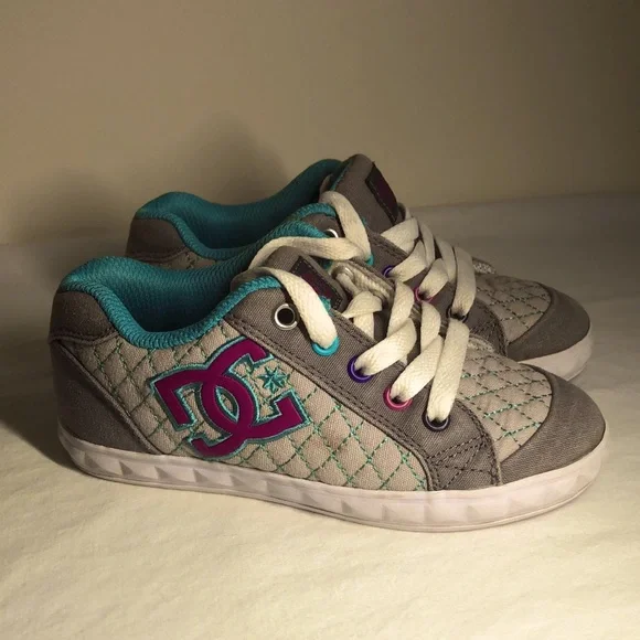 Girls Etnies Sneakers Size 12 Youth Shoes Logo - Picture 2 of 10